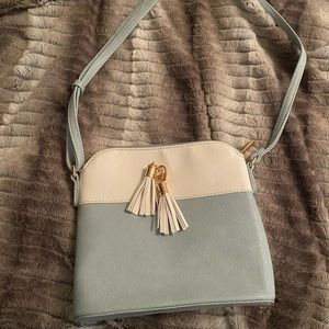 Tassel purse